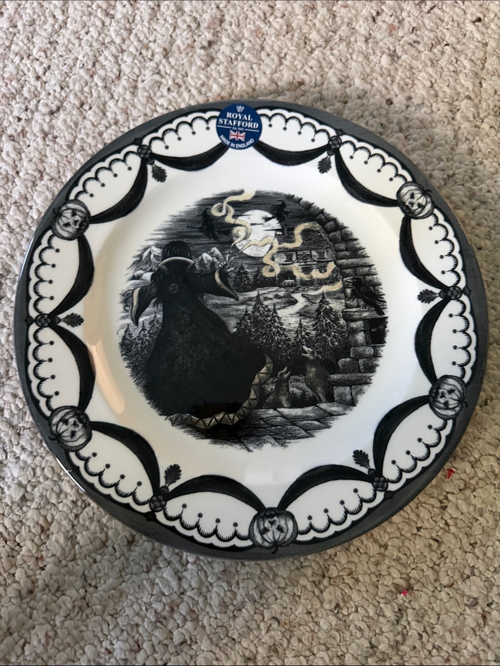 Royal Stafford Halloween The Witches Coven Black/White Scenic Decorative Plate